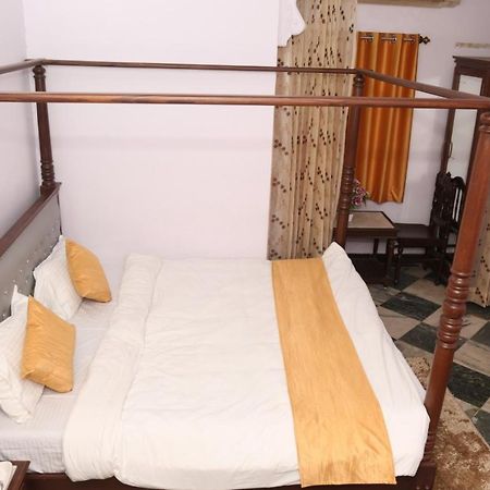 Hotel Rang Sagar Haveli Udaipur Ngoại thất bức ảnh